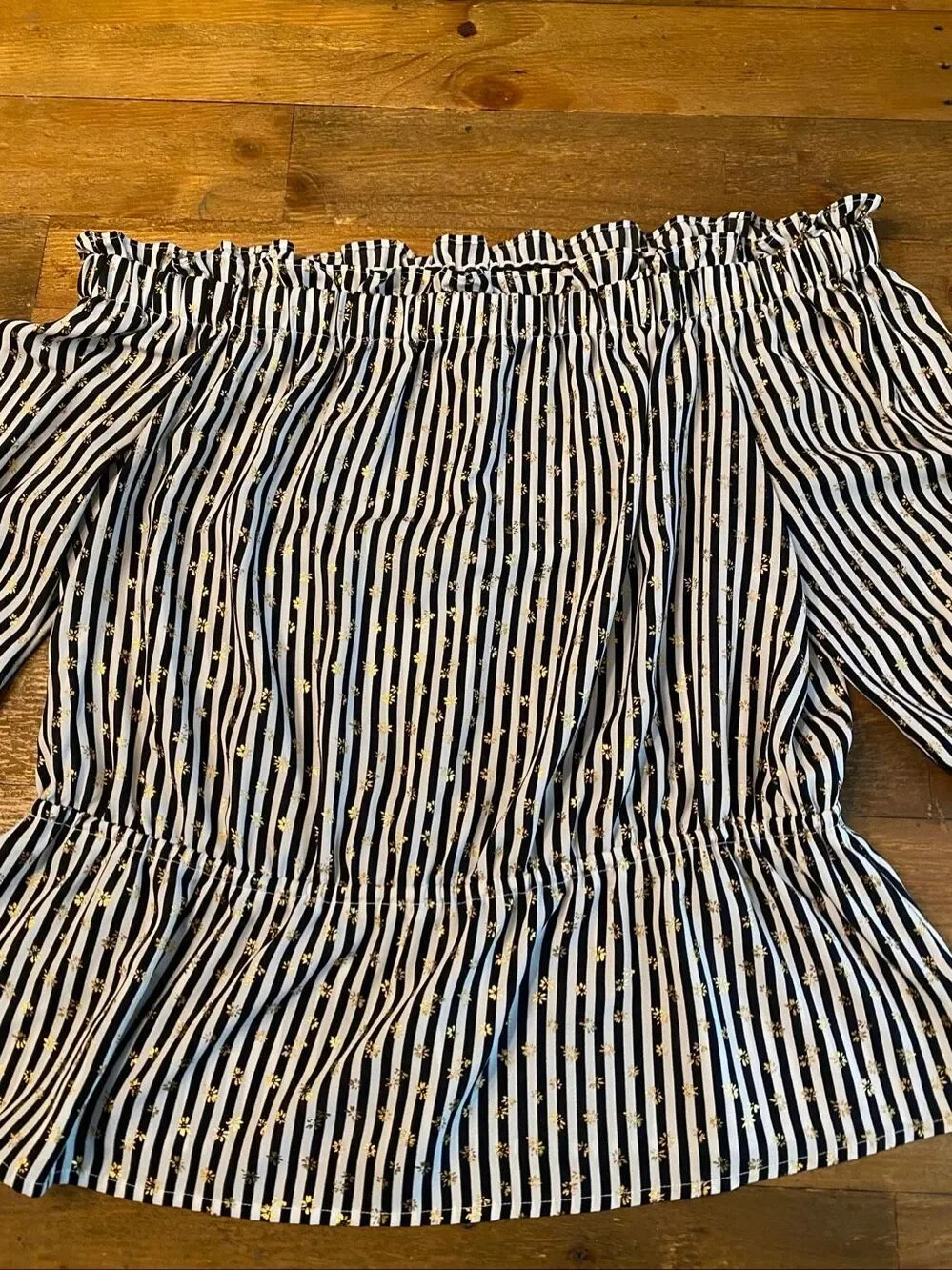 Michael Kors L off shoulder shirt top black white striped blouse gold floral